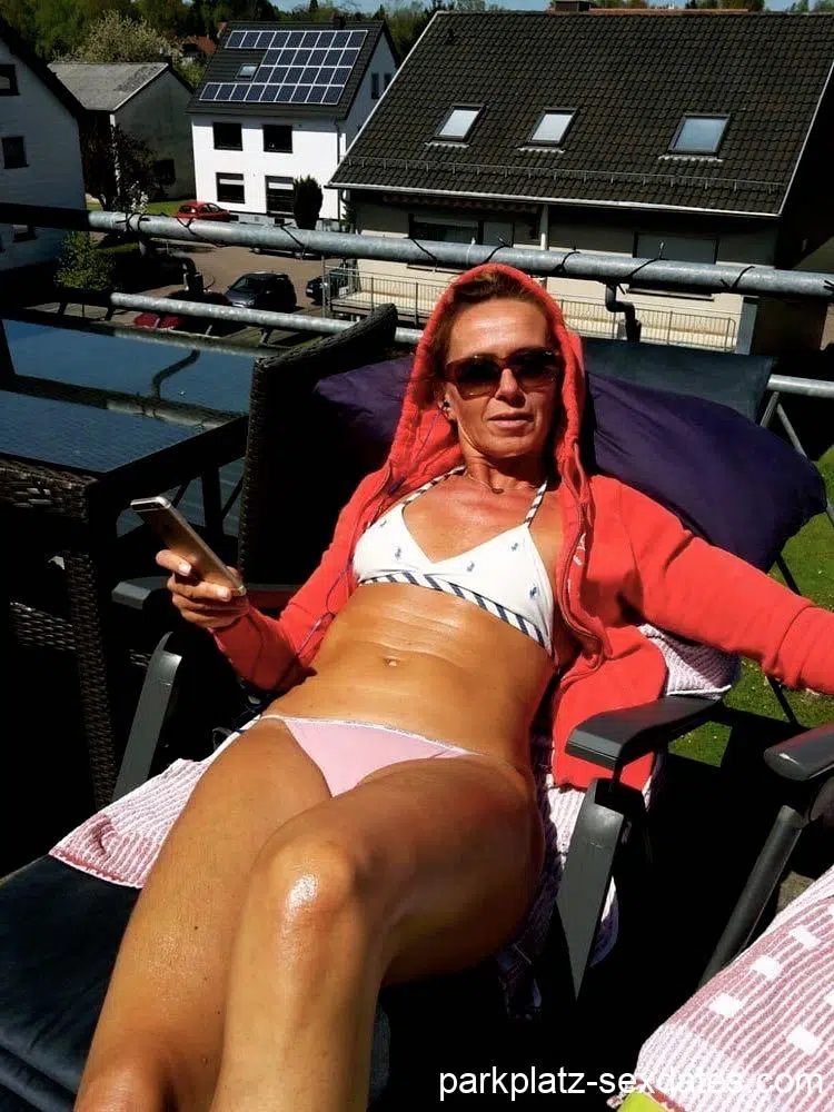 milf sucht kontakte zum outdoor poppen