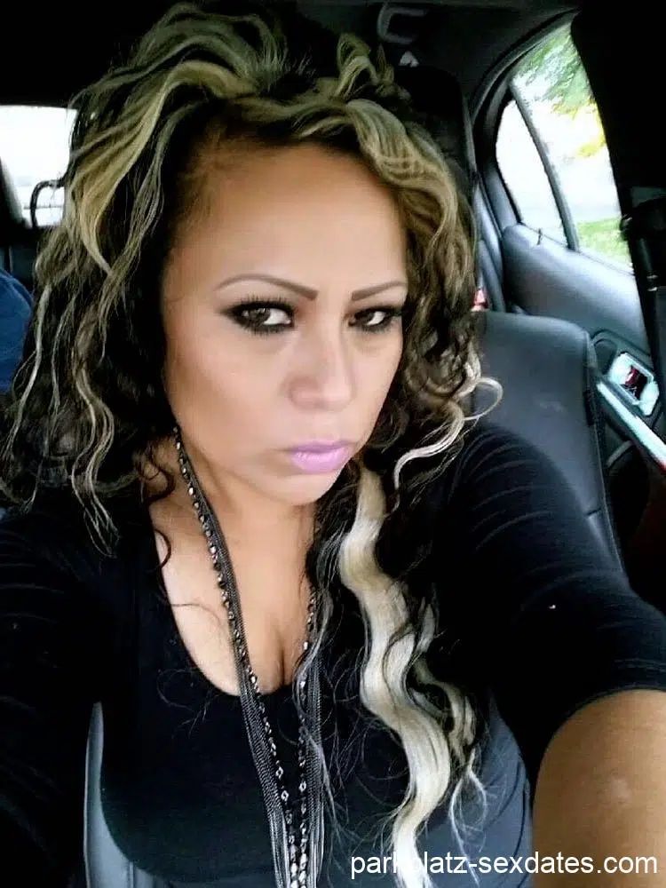 Unausgelastete Milf aus Vechta sucht Sex an der Autobahn 1 unausgelastete milf aus vechta sucht
